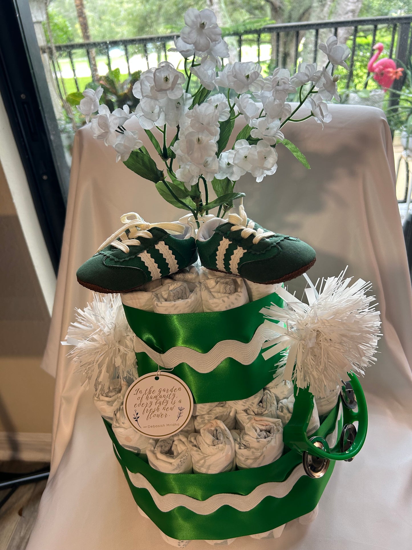 Green and White Retro